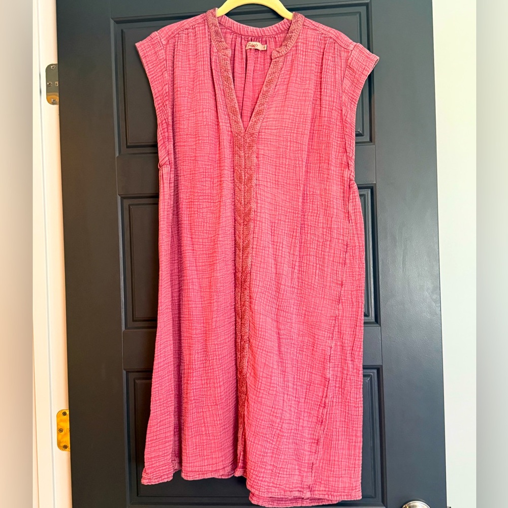 Faherty dress